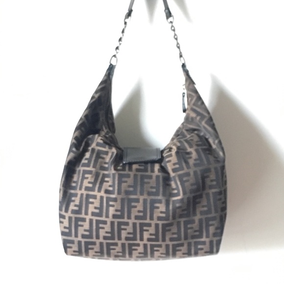 Fendi Shoulder Bag with Leather Belt Buckle - Picture 3 of 7